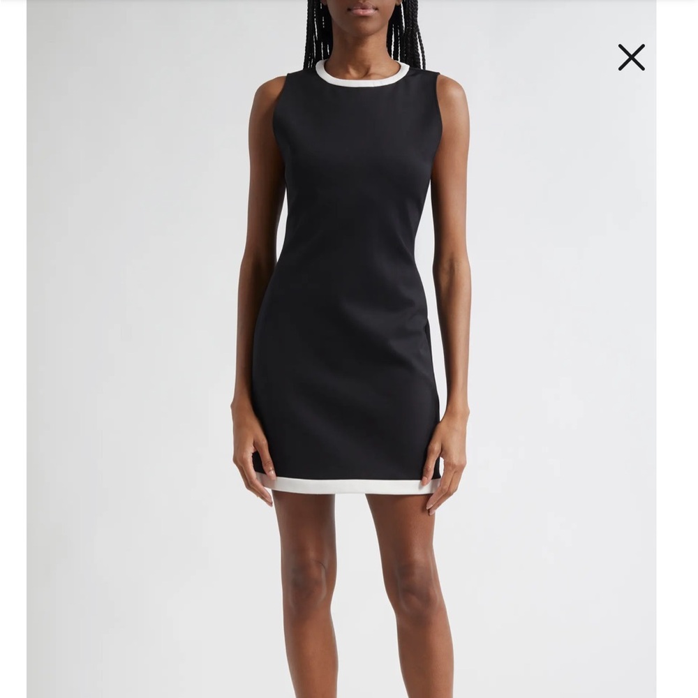 Wynell Sleeveless Sheath Dress
Alice + Olivia